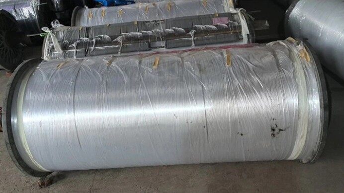 Cabezal De Urdimbre Para Tela De Jet De Agua De Monofilamento De Nailon Con Hilo De Color suppliers