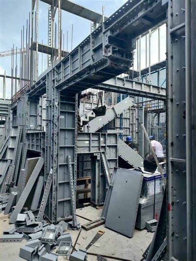 Panou de cofraj din aluminiu