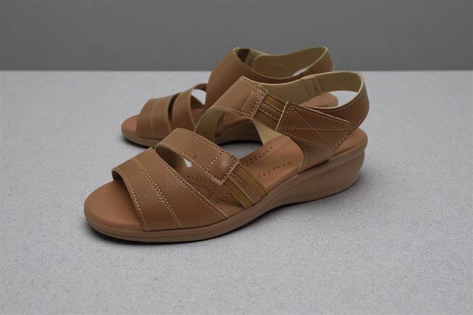 Beach Wear Slippers For Ladies high quality