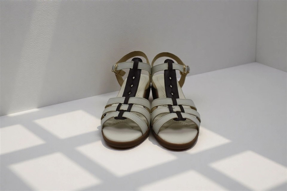 Ladies Slippers For Beach manufacturers